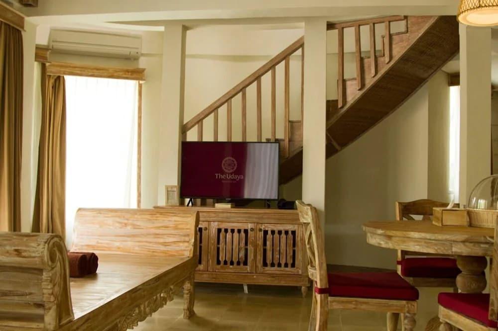 Resort The Udaya And 4*